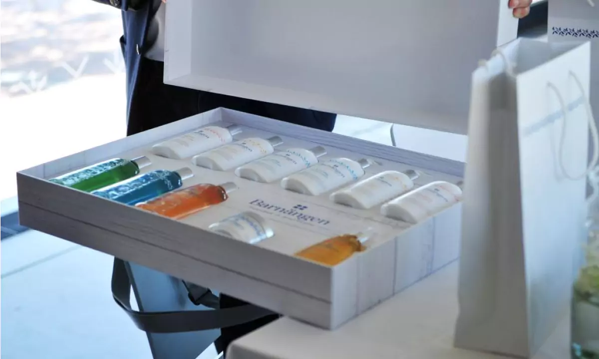 service illustration